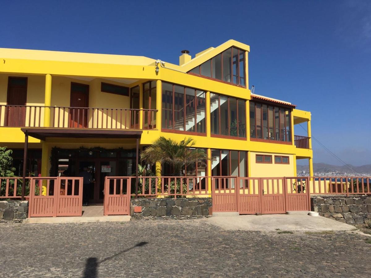 Pousada Monte Cara Mindelo Exterior foto